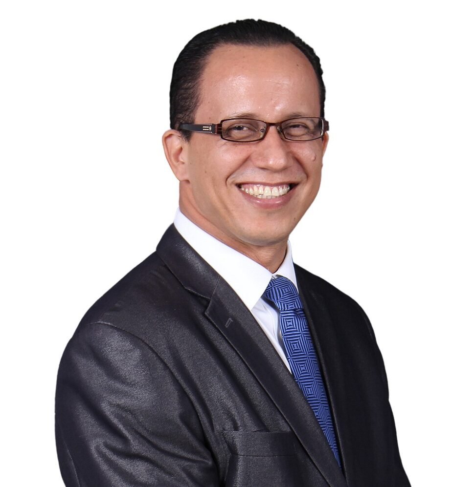 Lic. Gregorio Antonio Castillo Peña, facilitador del curso-taller